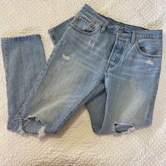 Levi’s 501 Jeans - distressed - Picture 7 of 8